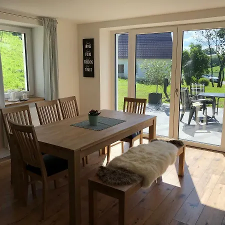 Ferienbauernhaus New Style Apartament *